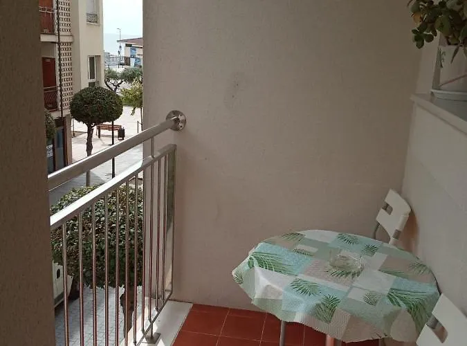 Club Nautic Apartament *